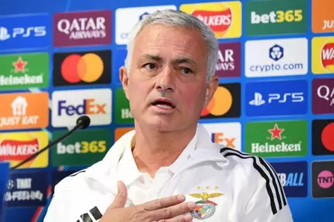 انتخابات رئاسة ريال مدريد تُربك عودة مورينيو لتدريب الميرنجي